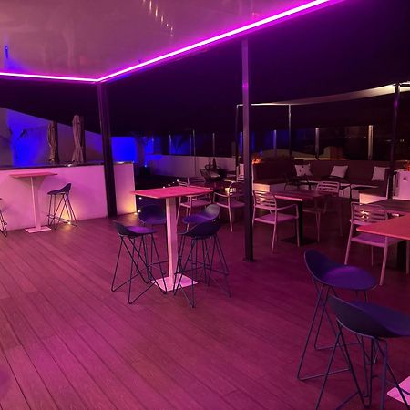Daos Suites & Terrace Marbella Exterior photo