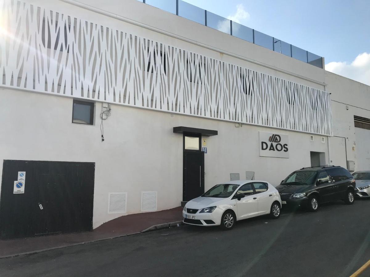 Daos Suites & Terrace Marbella Exterior photo