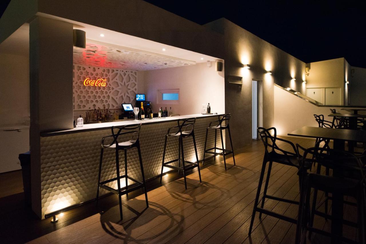 Daos Suites & Terrace Marbella Exterior photo