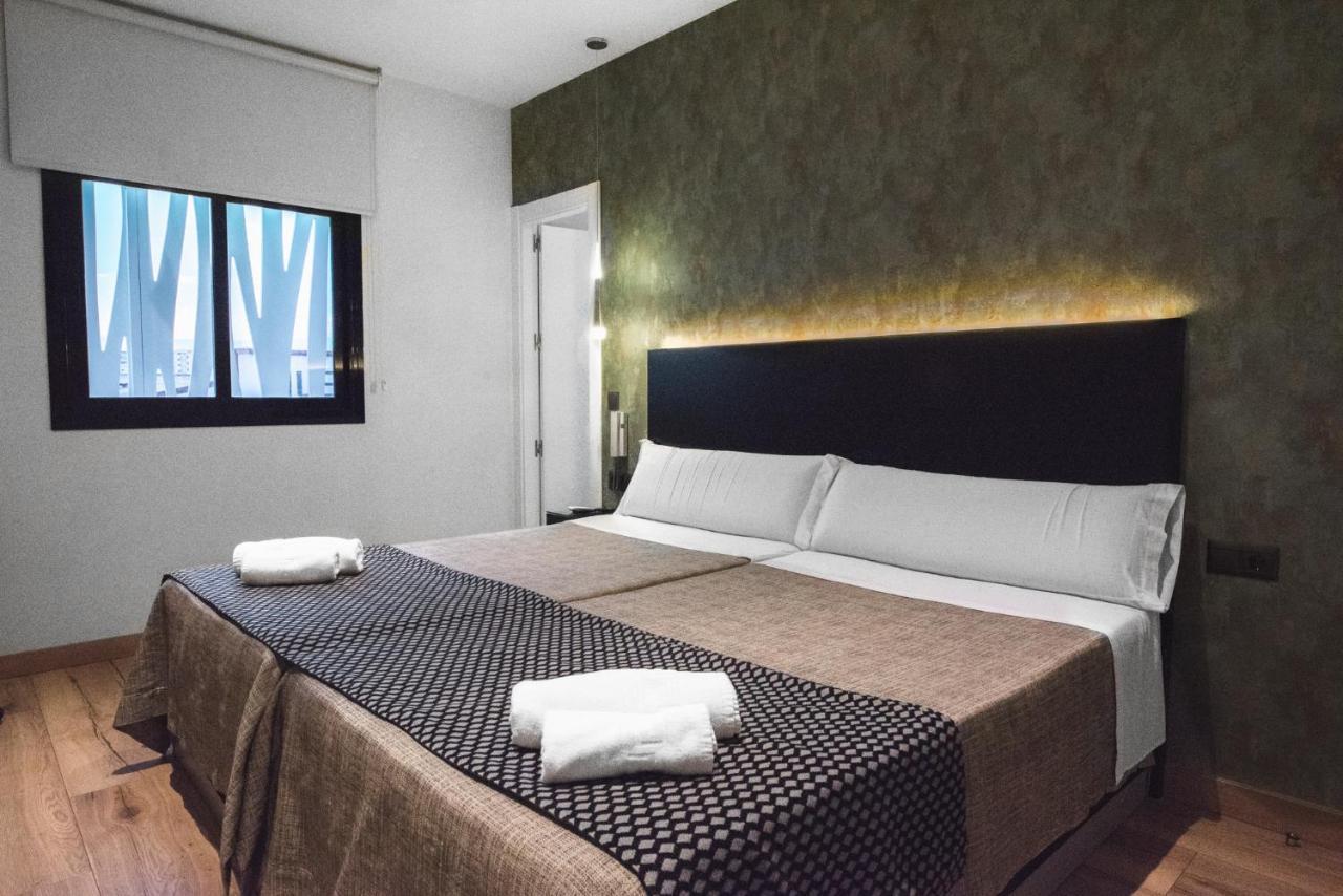 Daos Suites & Terrace Marbella Exterior photo