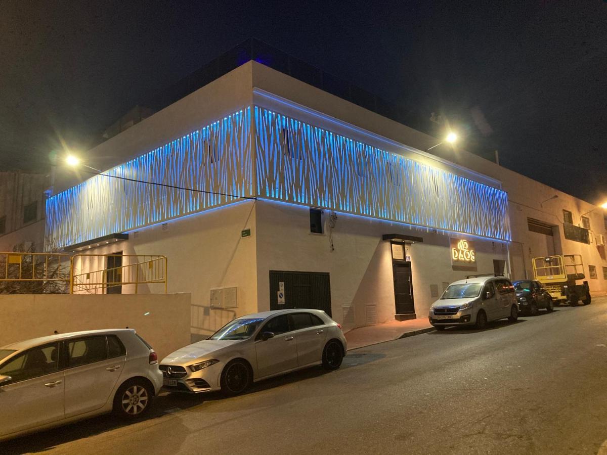 Daos Suites & Terrace Marbella Exterior photo