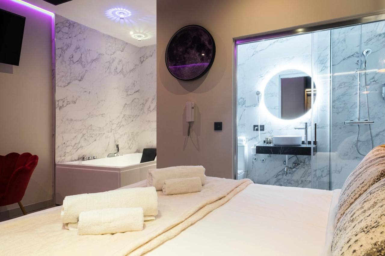 Daos Suites & Terrace Marbella Exterior photo
