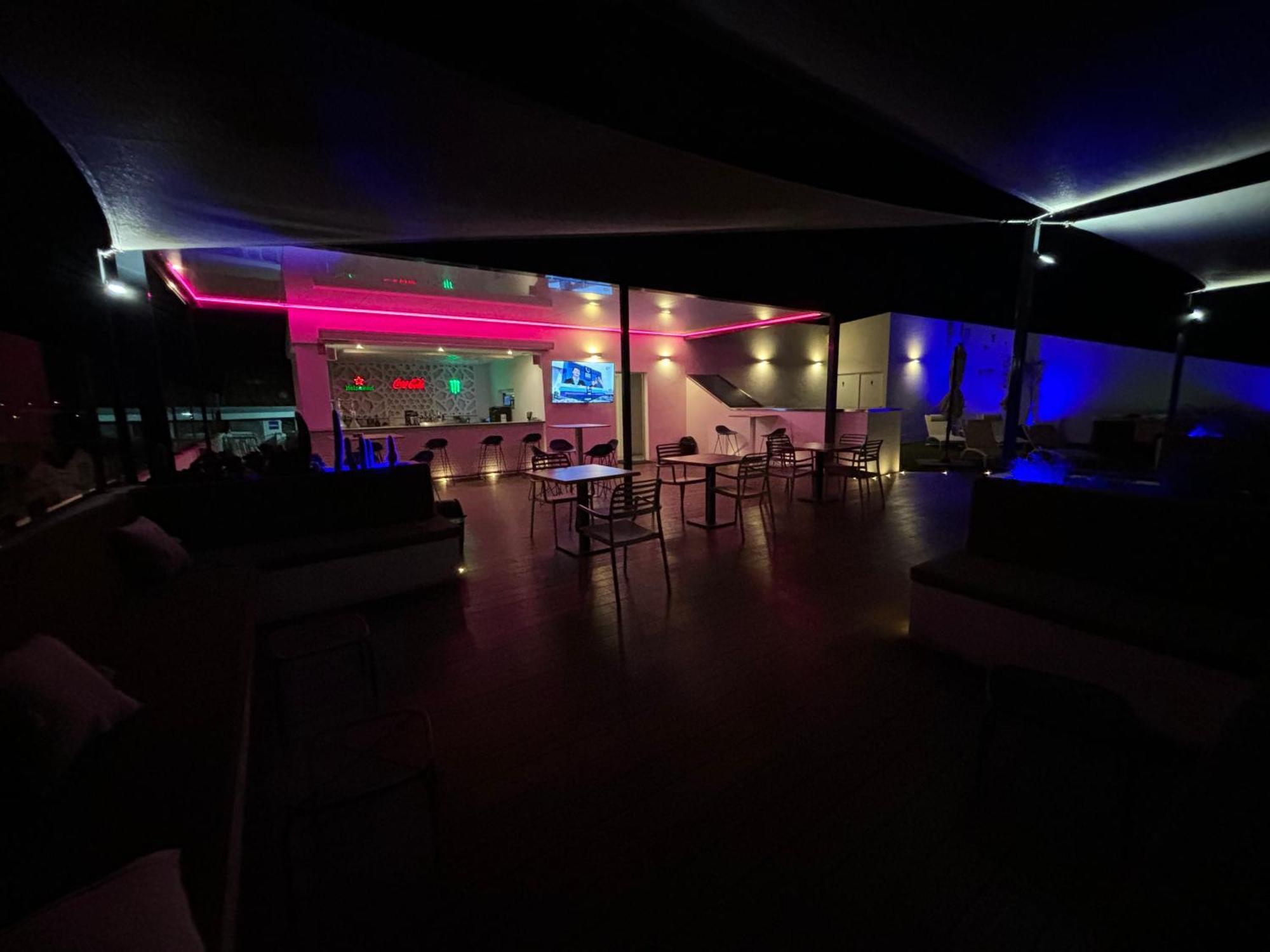 Daos Suites & Terrace Marbella Exterior photo